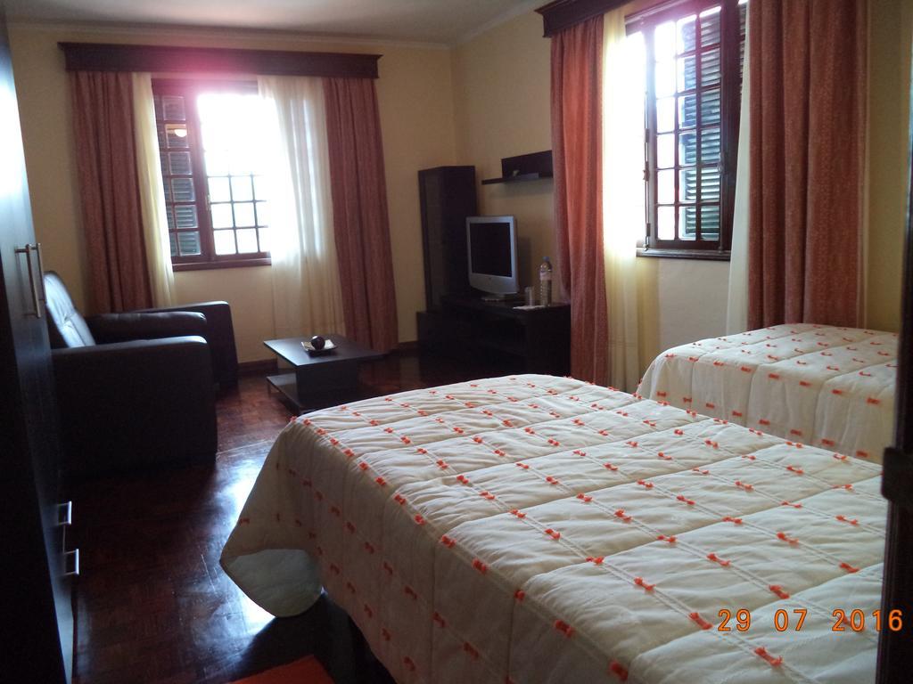 Hospedagem Casa Do Largo Hotel Santo da Serra Bagian luar foto